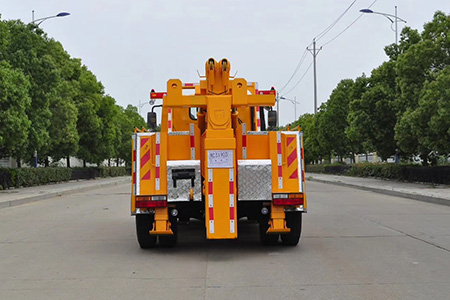 汽车救援家用折叠小拖车|高速公路救援拖车|附近二十四小时汽车救援	