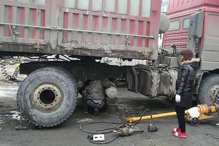 忻州汽车紧急救援电话道路救援电话-公司汽车维修救援