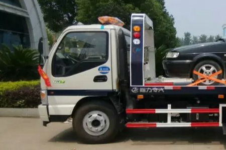 郑州拖车服务热线_高速公路救援拖-汽车维修企业救援热线