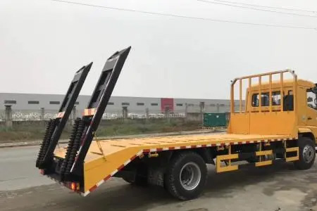汽车24小时救急服务-拖车救援北京汽车救援现场维修
